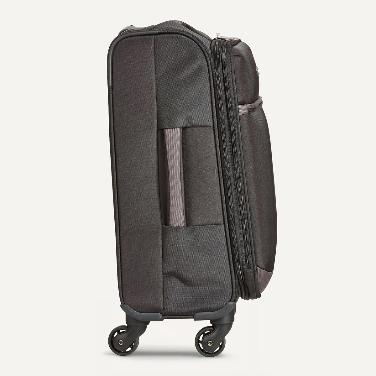 18" Medium Expandable Softside Suitcase with Spinner Wheels, Black T333