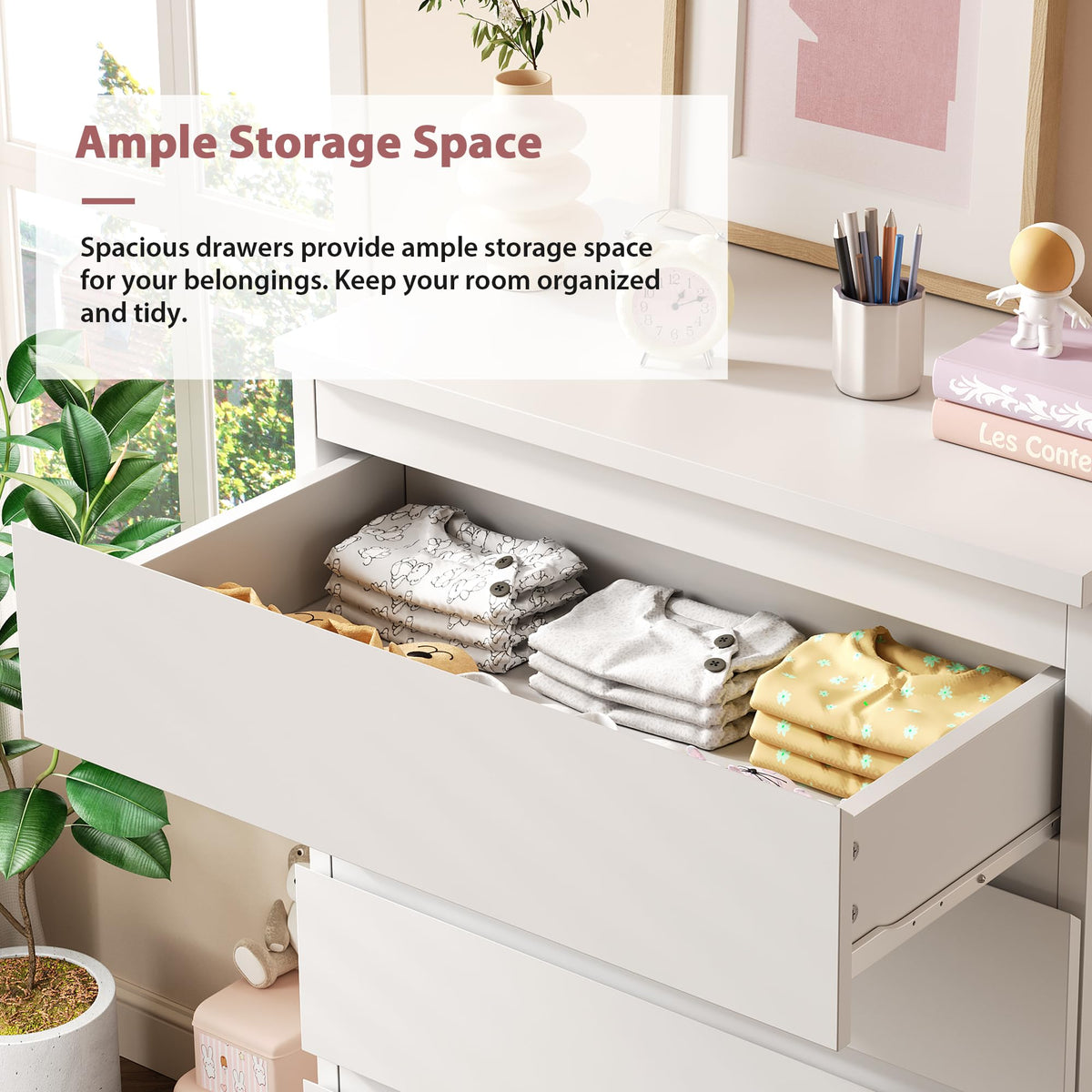 White 5 Drawer Dresser Chest of Drawers T81319