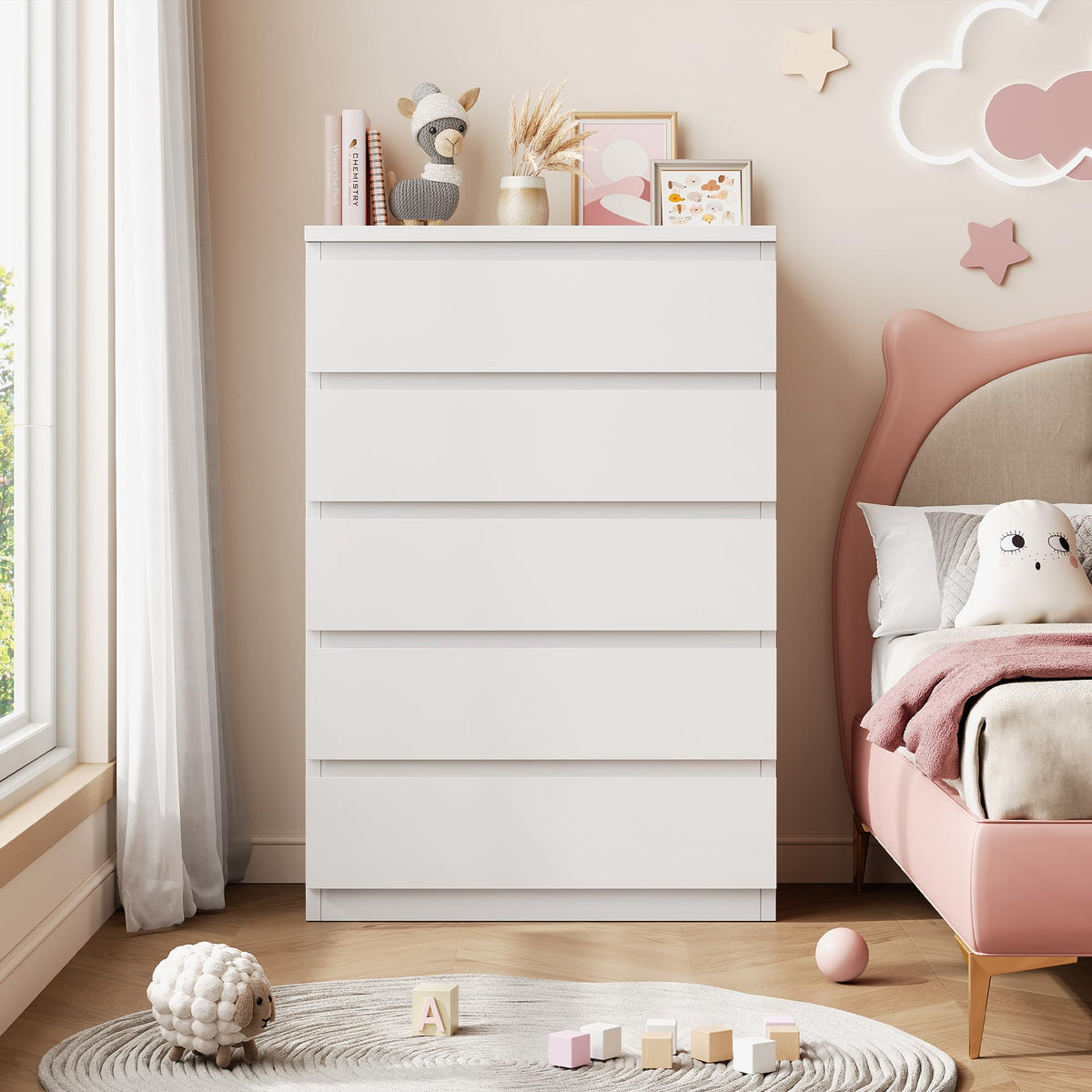 White 5 Drawer Dresser Chest of Drawers T81319